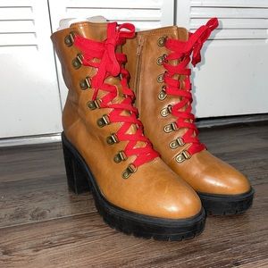 STEVE MADDEN Cognac Bootie